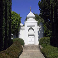 Vedanta-Temple-Hollywood-300x2252